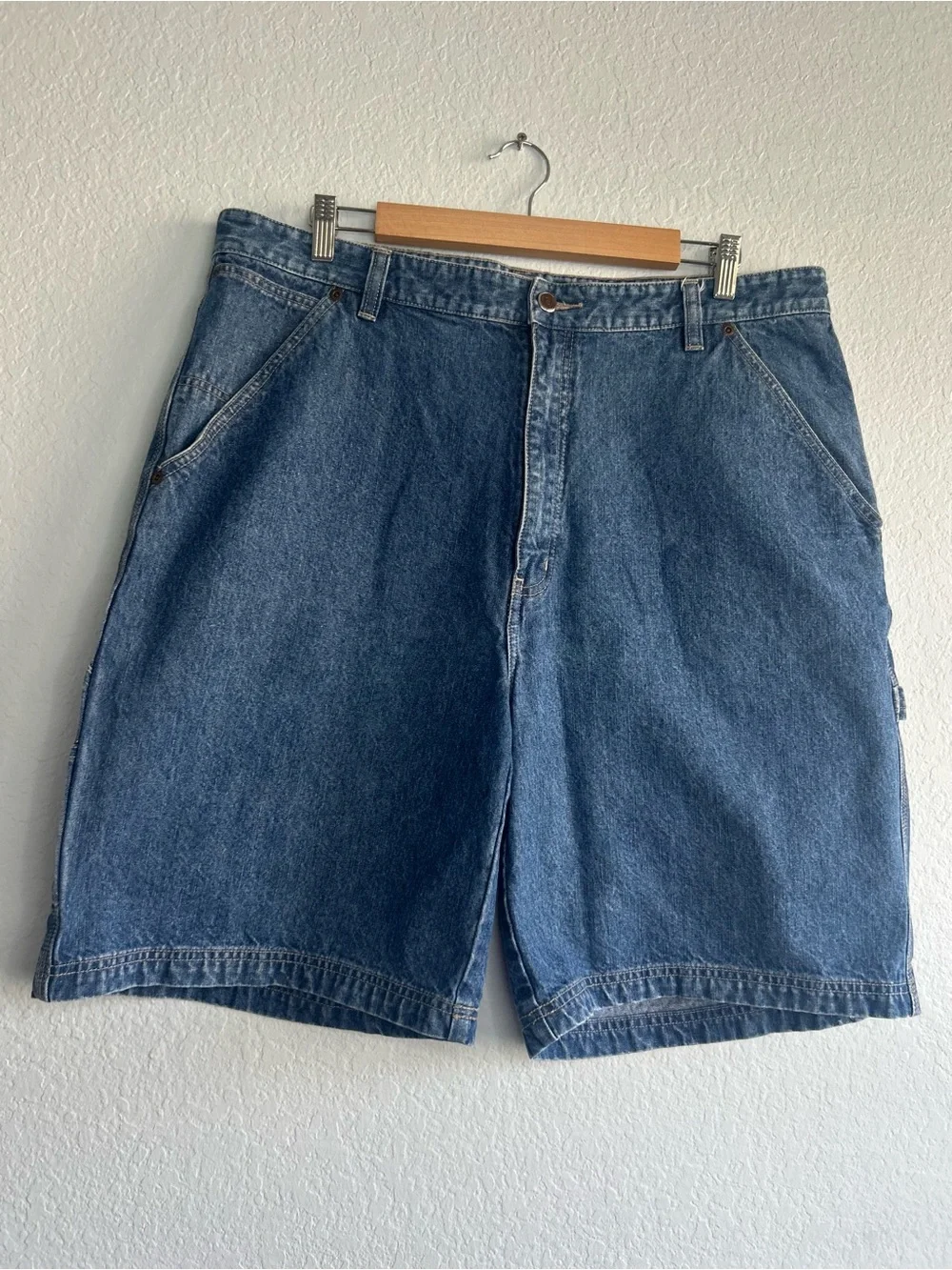 High Sierra Men's Dark Blue Denim Jean Shorts, Size 38